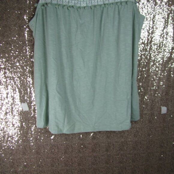 NWT BloomChic embroidered tank top 22/3X - Picture 5 of 10